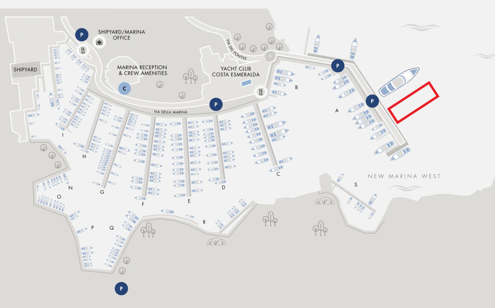 Map of Port Cervo Marina showing docked boats, pier sections labeled A to S, and key locations including the Yacht Club Costa Esmeralda and marina offices.